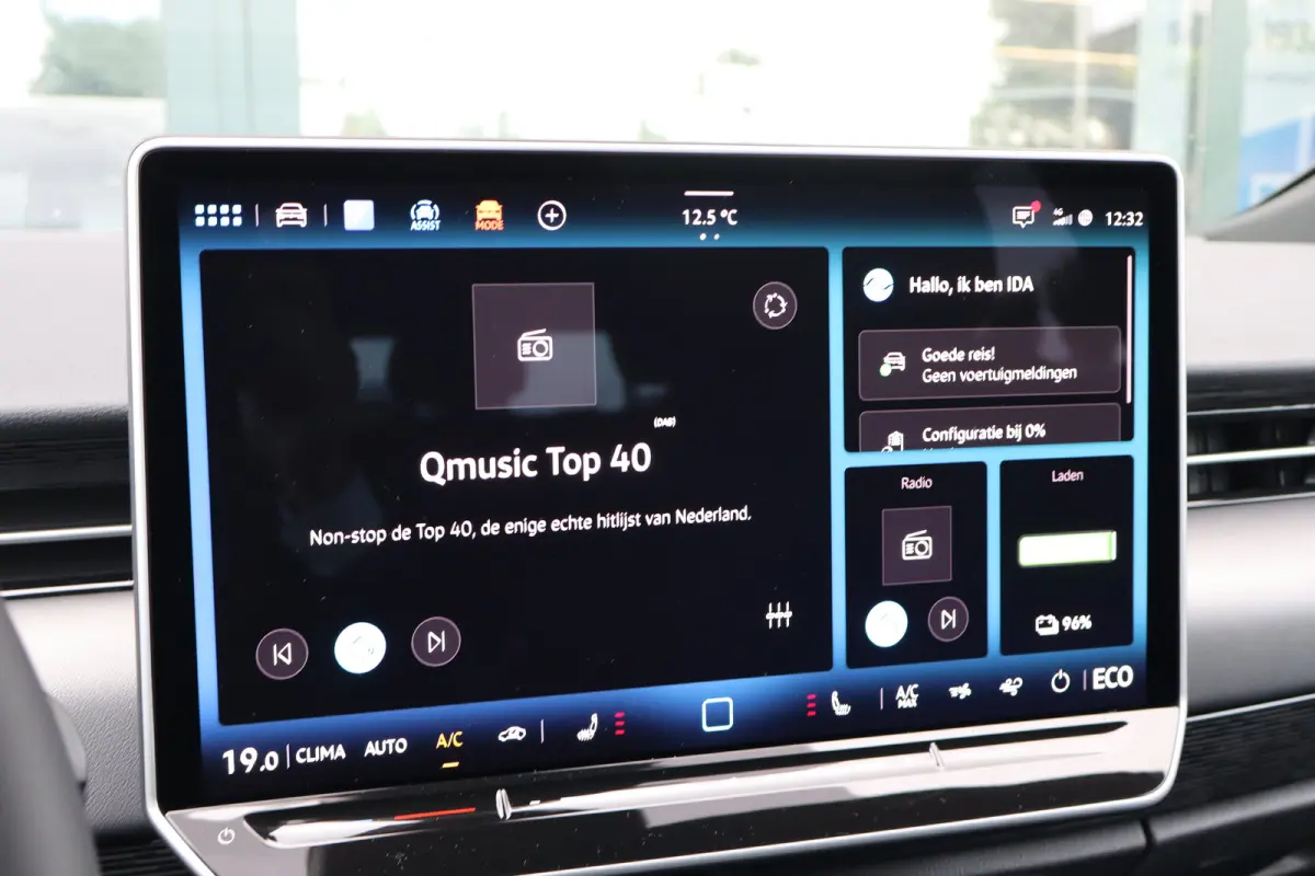 Limited Edition | 77KWH | 286 PK | TREKHAAK | CAMERA | STOEL + STUUR VERW. | APP.CONNECT | 2-ZONE CLIMA | ADAPT.CRUISE | FULL.LED | DAB + |