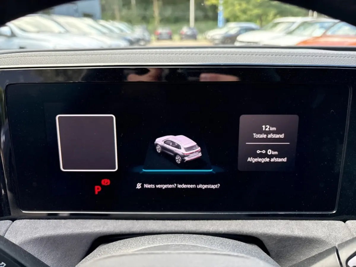 1.5 eTSI R-LINE TREKHAAK/360CAM/ELEK-KLEP/ACC/STOEL+STUURVERW/CARPLAY