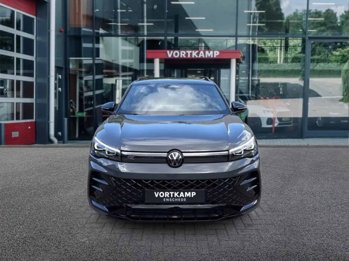 1.5 eTSI R-LINE TREKHAAK/360CAM/ELEK-KLEP/ACC/STOEL+STUURVERW/CARPLAY