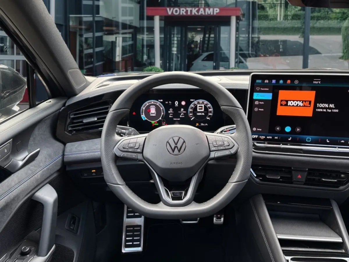 1.5 eTSI R-LINE TREKHAAK/360CAM/ELEK-KLEP/ACC/STOEL+STUURVERW/CARPLAY
