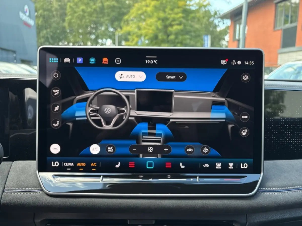 1.5 eTSI R-LINE TREKHAAK/360CAM/ELEK-KLEP/ACC/STOEL+STUURVERW/CARPLAY