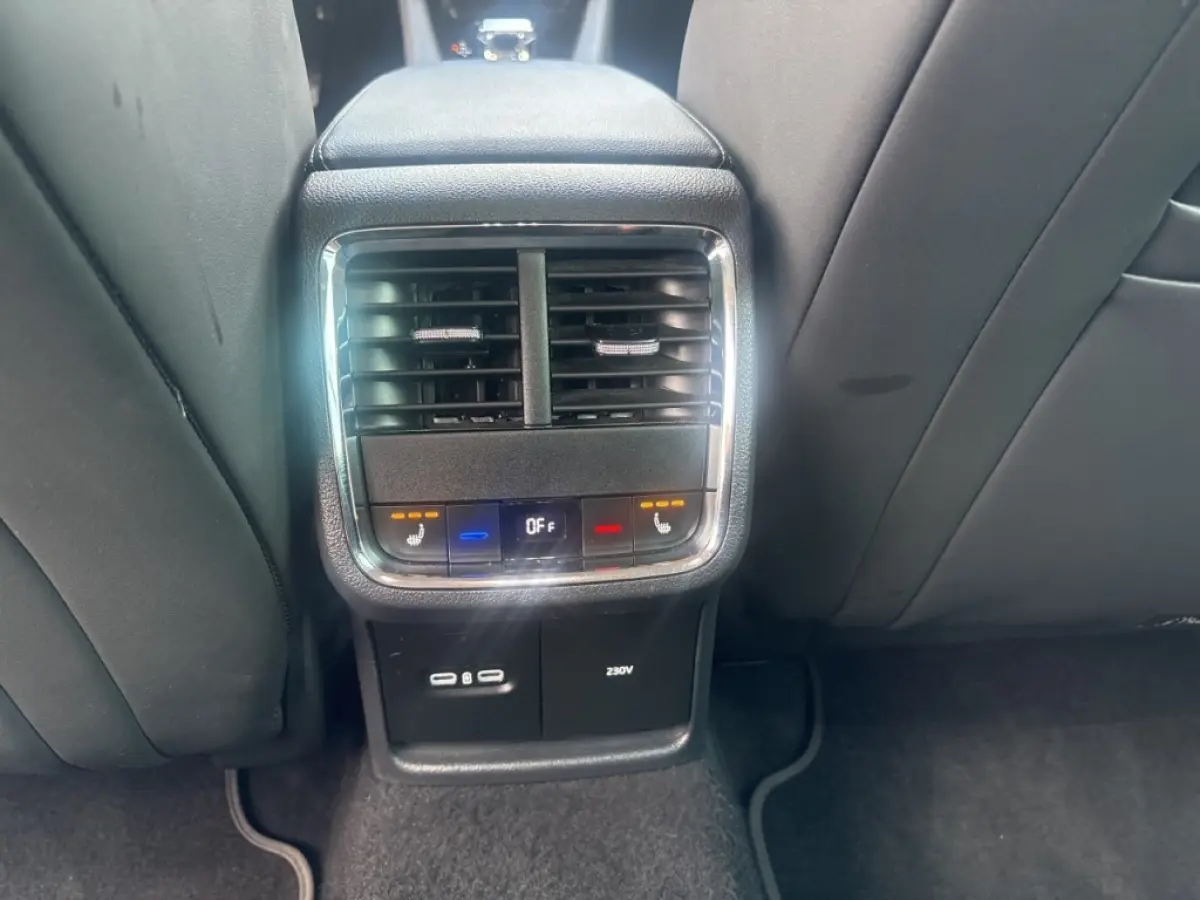 2.0 TDI STYLE TREKHAAK/CAMERA/ELEK-KLEP/ACC/MEM/STOEL+STUURVERW
