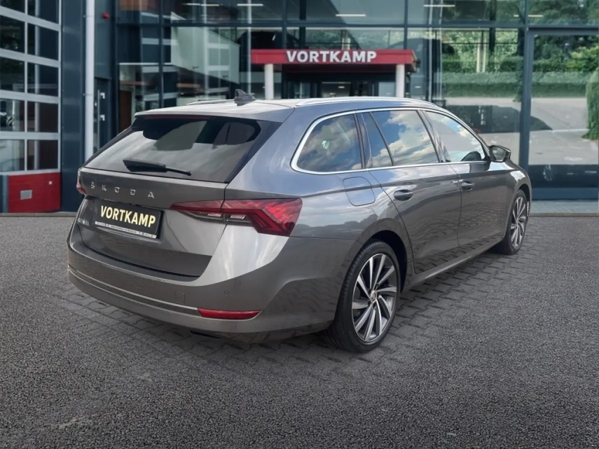 2.0 TDI STYLE TREKHAAK/CAMERA/ELEK-KLEP/ACC/MEM/STOEL+STUURVERW