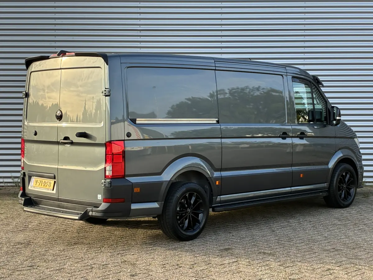 177PK L3H2 • Indium Grey • Black Styling Package • FULL OPTION
