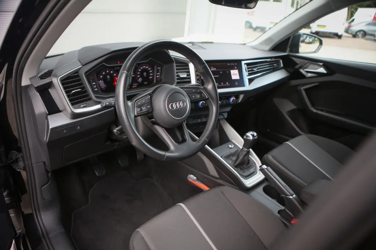 25 TFSI Adv. ed.