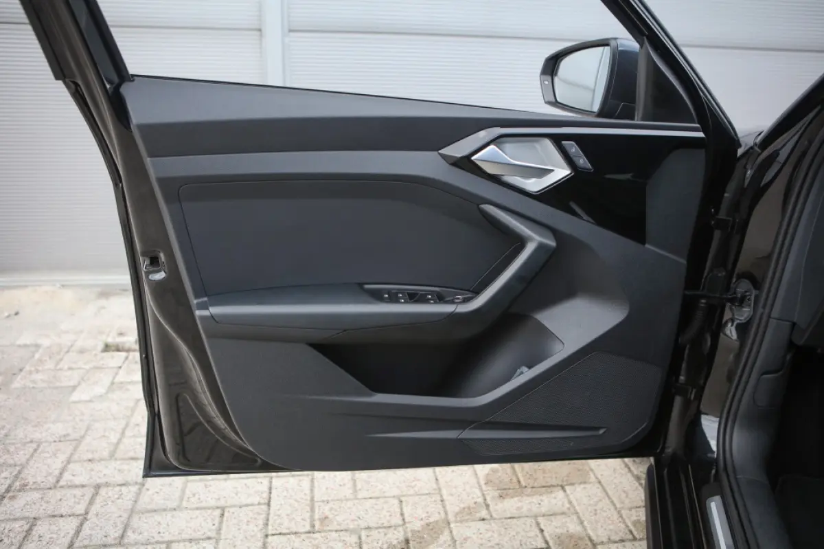 25 TFSI Adv. ed.