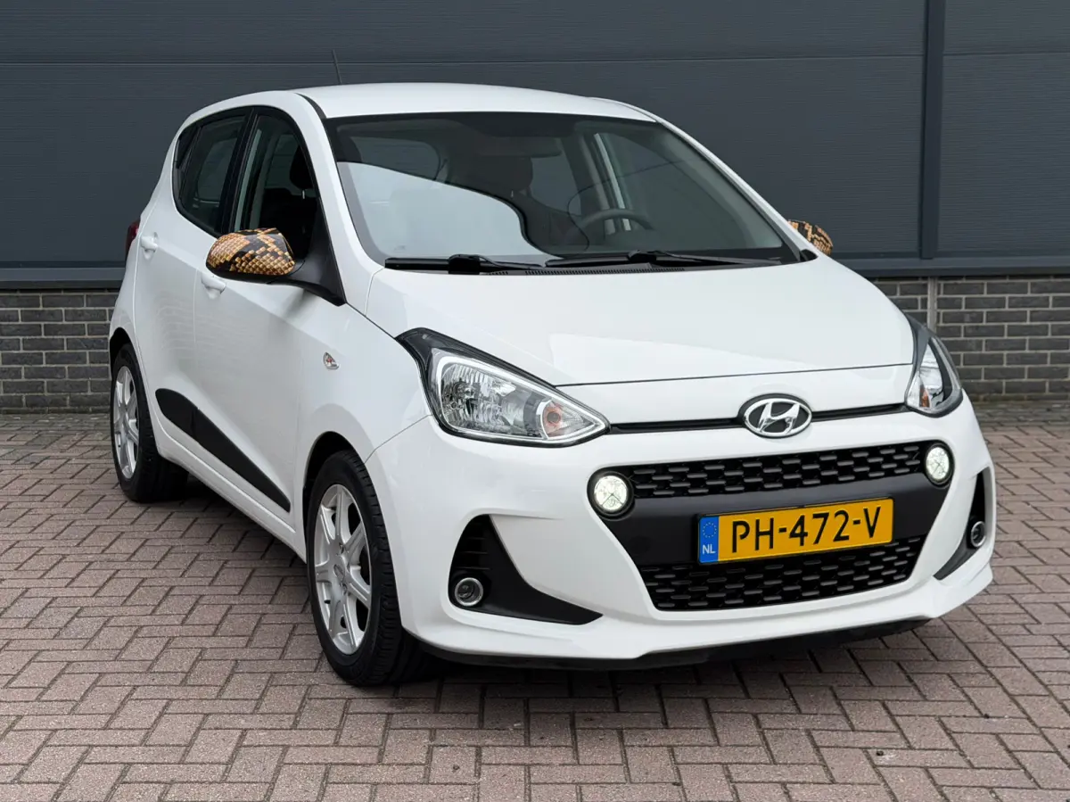 1.0i Go! | Dealer Onderhouden | Navigatie | Apple Carplay & Android Auto | Climate Control | Parkeersensoren Achter | | Dealer Onderhouden | Navigatie | Apple Carplay & Android Auto | Climat