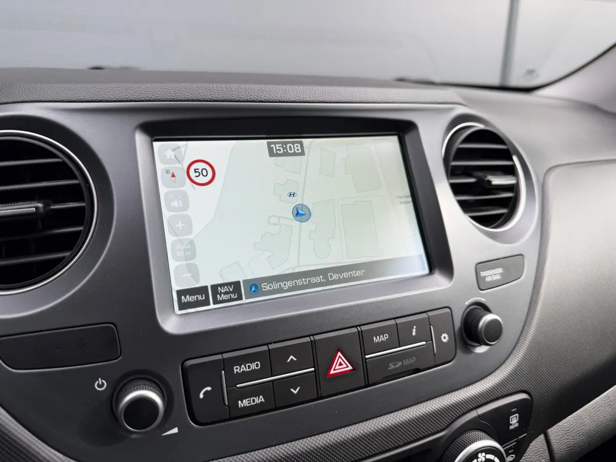 1.0i Go! | Dealer Onderhouden | Navigatie | Apple Carplay & Android Auto | Climate Control | Parkeersensoren Achter | | Dealer Onderhouden | Navigatie | Apple Carplay & Android Auto | Climat