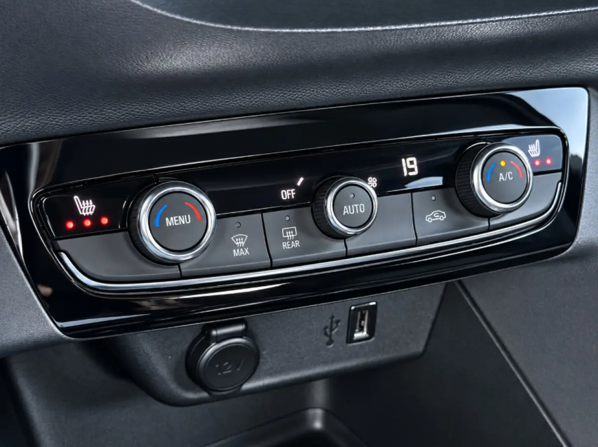 Edition+ 50 kWh SOH 93,5% | 3 Fase | Warmtepomp |  Stoel & Stuurverwarming | Apple Carplay | 1e Eigenaar | NL Auto | Dealeronderhouden |