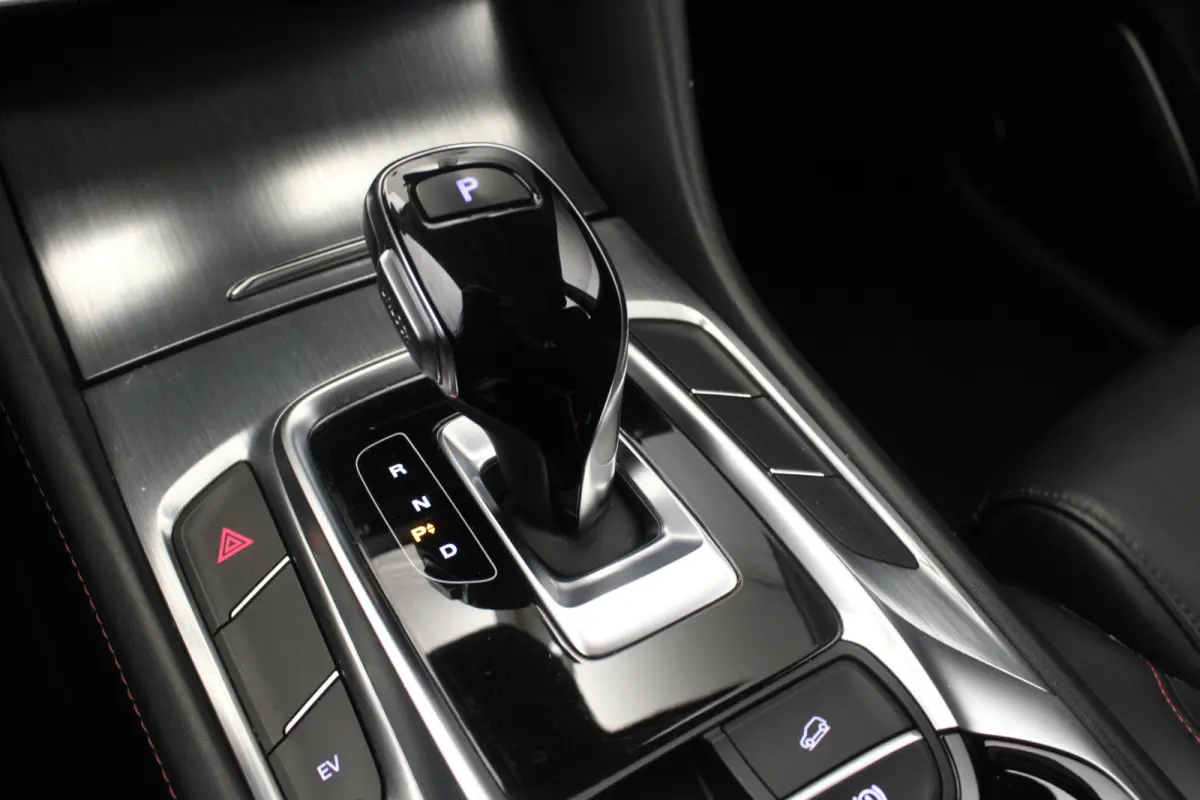 1.5 TGDI Luxury |Plug in|Camera|Stoelverw.|