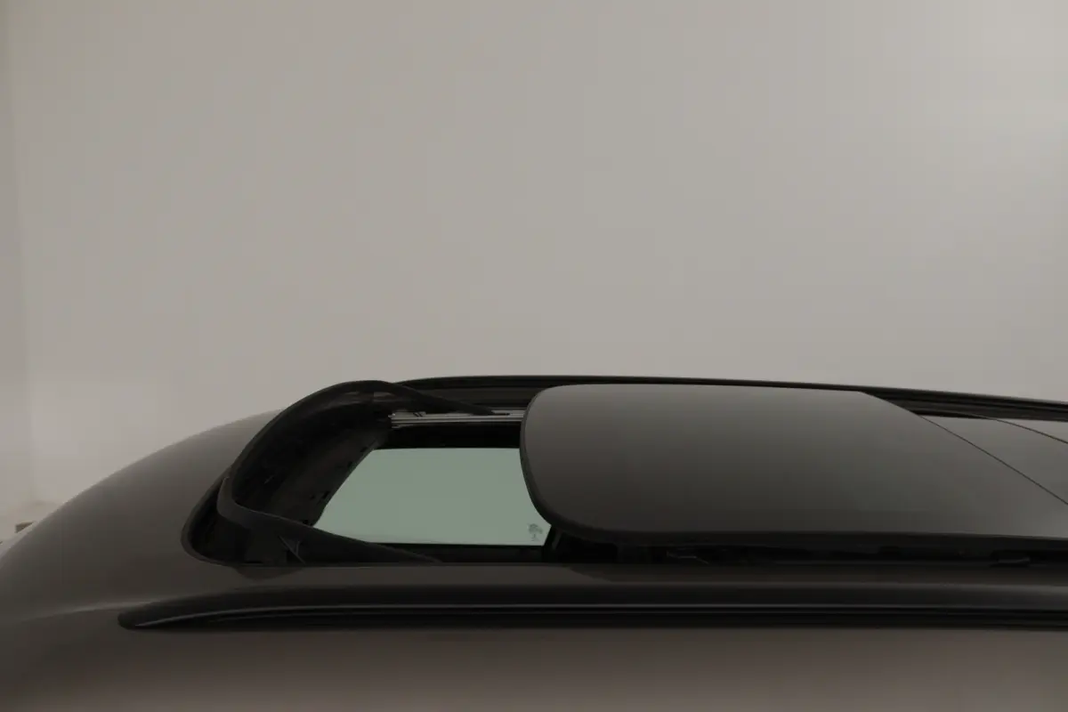2.0 Cooper S Chili Serious Business (PANORAMADAK, HARMAN/KARDON, STOELVERWARMING, NAVIGATIE, CARPLAY, HEAD-UP DISPLAY)