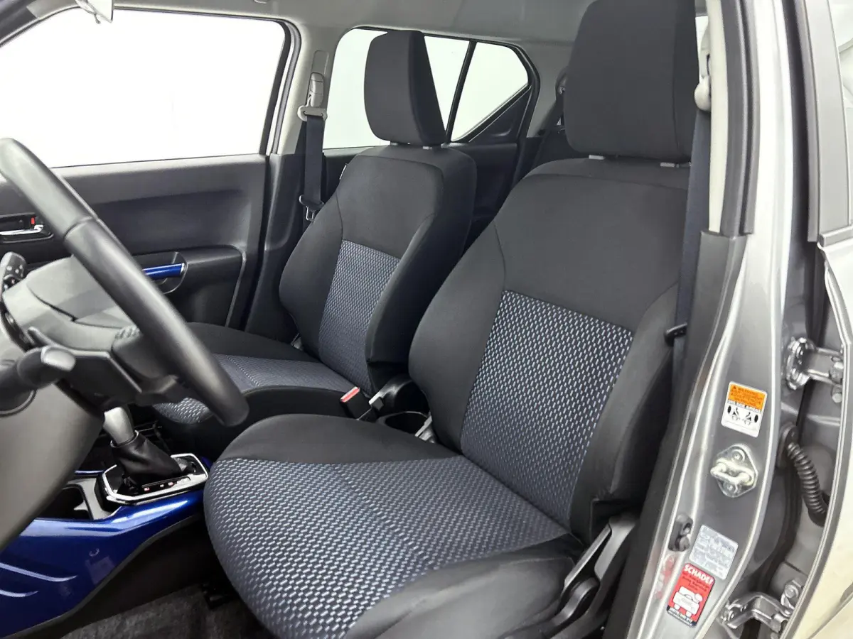 1.2 Smart Hybrid Style | Navigatie | Camera | 32.000km! |