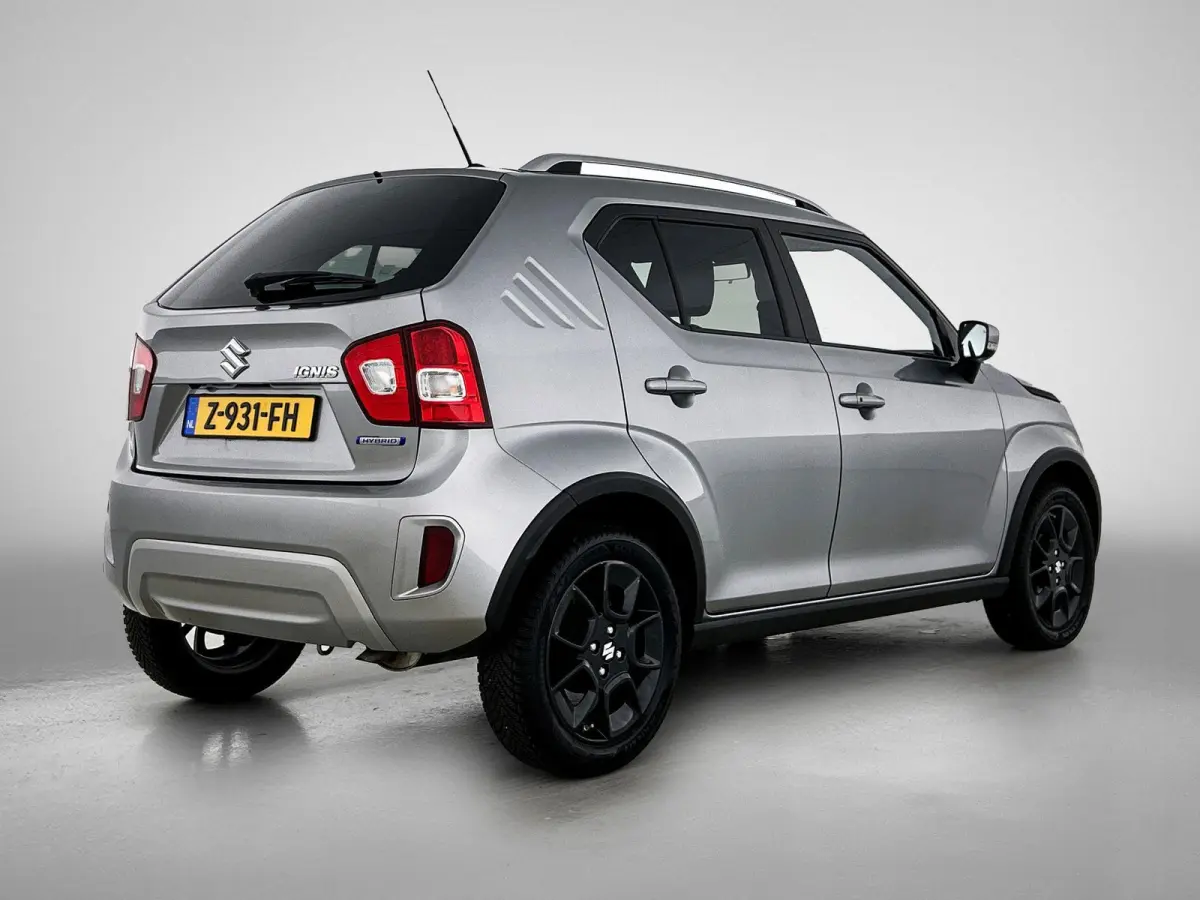 1.2 Smart Hybrid Style | Navigatie | Camera | 32.000km! |