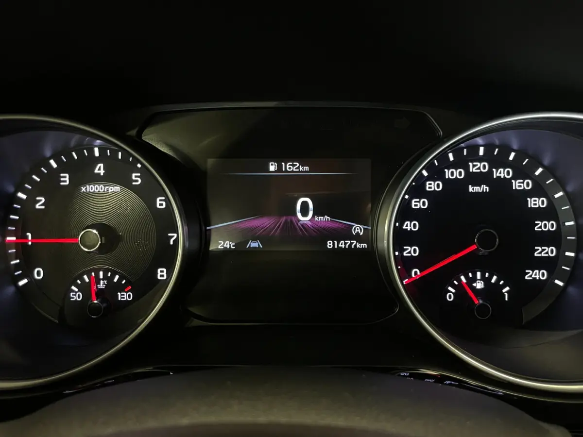 1.0 T-GDi DynamicPlusLine|120PK|1/2 LEDER|ANDROID/CARPLAY|CAMERA|CRUISE+CLIMATE|PARKEERSENSOREN|IN.BTW|1e EIG