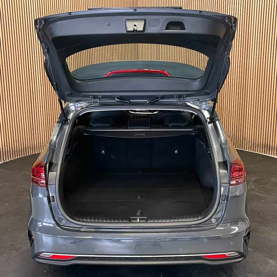 1.0 T-GDi DynamicPlusLine|120PK|1/2 LEDER|ANDROID/CARPLAY|CAMERA|CRUISE+CLIMATE|PARKEERSENSOREN|IN.BTW|1e EIG