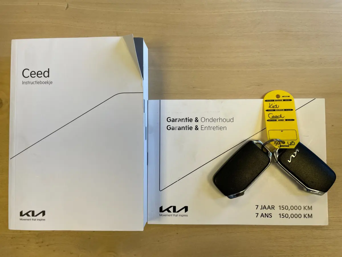 1.0 T-GDi DynamicPlusLine|120PK|1/2 LEDER|ANDROID/CARPLAY|CAMERA|CRUISE+CLIMATE|PARKEERSENSOREN|IN.BTW|1e EIG