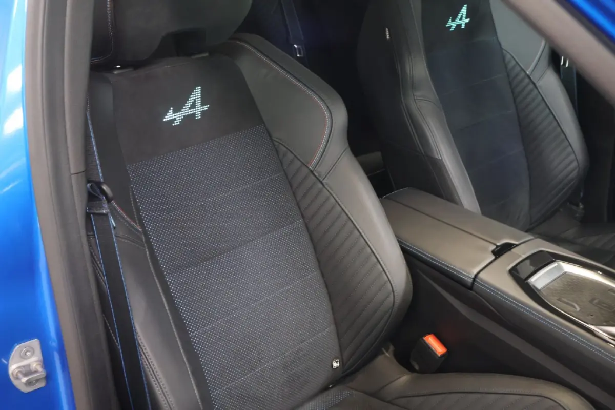 1.2 E-Tech full hybrid 200 Espirit Alpine | Panoramadak