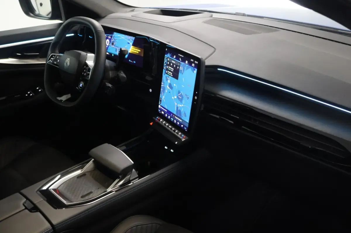 1.2 E-Tech full hybrid 200 Espirit Alpine | Panoramadak