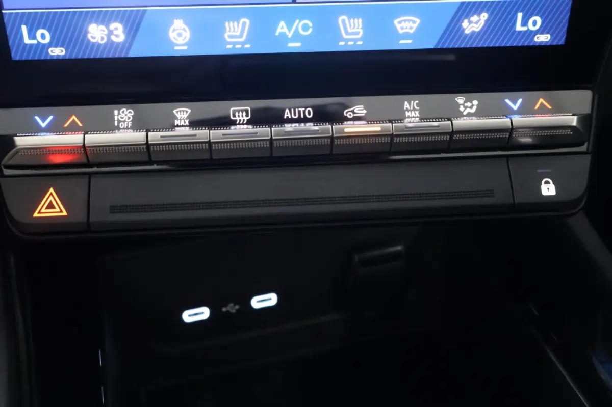 1.2 E-Tech full hybrid 200 Espirit Alpine | Panoramadak