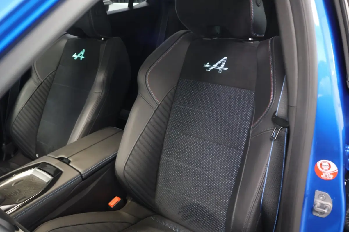 1.2 E-Tech full hybrid 200 Espirit Alpine | Panoramadak