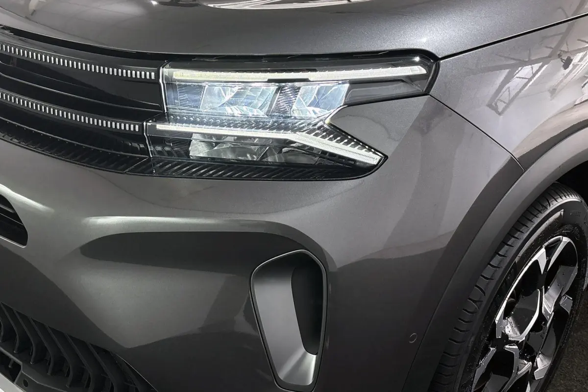 1.6 Plug-in Hybrid 225 Shine Pack Panoramadak 360 Camera Keyless
