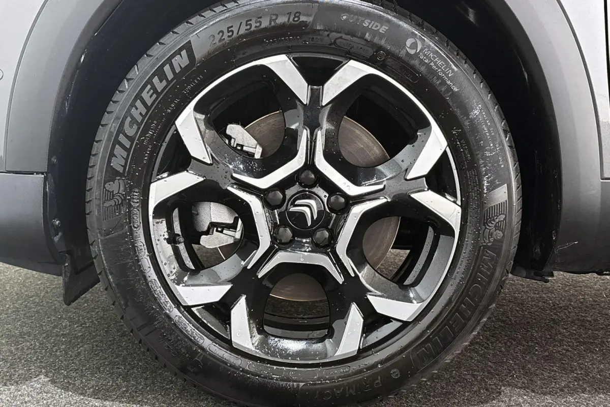 1.6 Plug-in Hybrid 225 Shine Pack Panoramadak 360 Camera Keyless