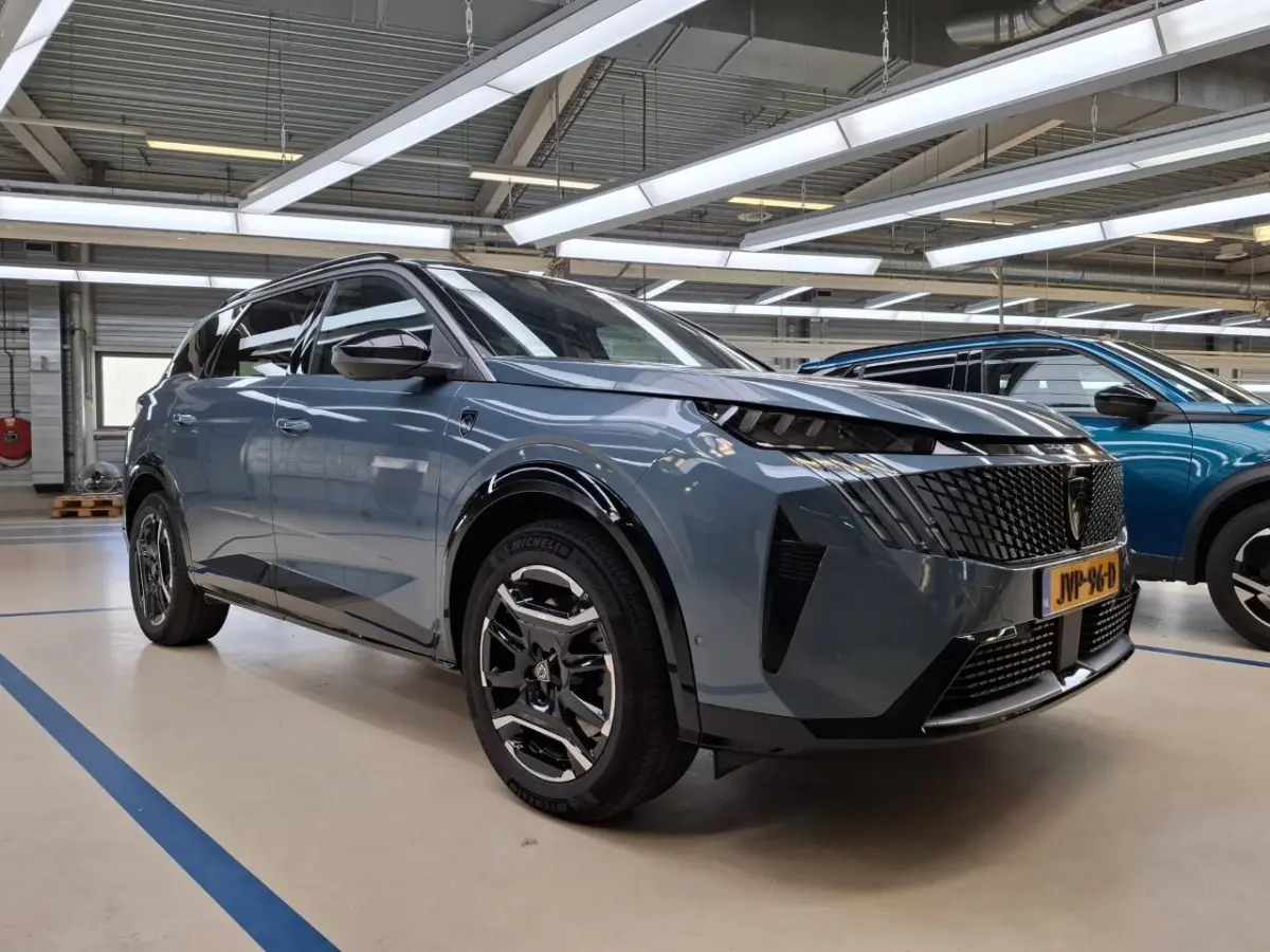 GT Avantage 73 kWh 7p | Fase 3 laden | Luxe stoelen | Elektrische verstelbare stoelen | Alcantara | NL auto |