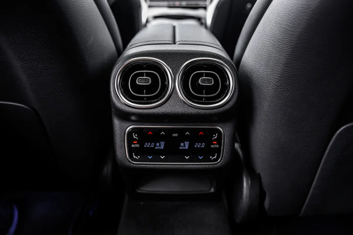 300e 4MATIC Business Line Pano/360/ACC/Burmester