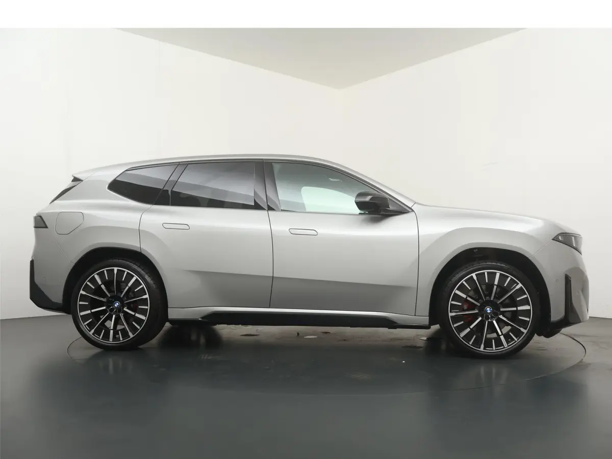 40 eDrive 83 kWh | M Sport Pro | Innovation Pack | Trekhaak | Highway Assistant |
