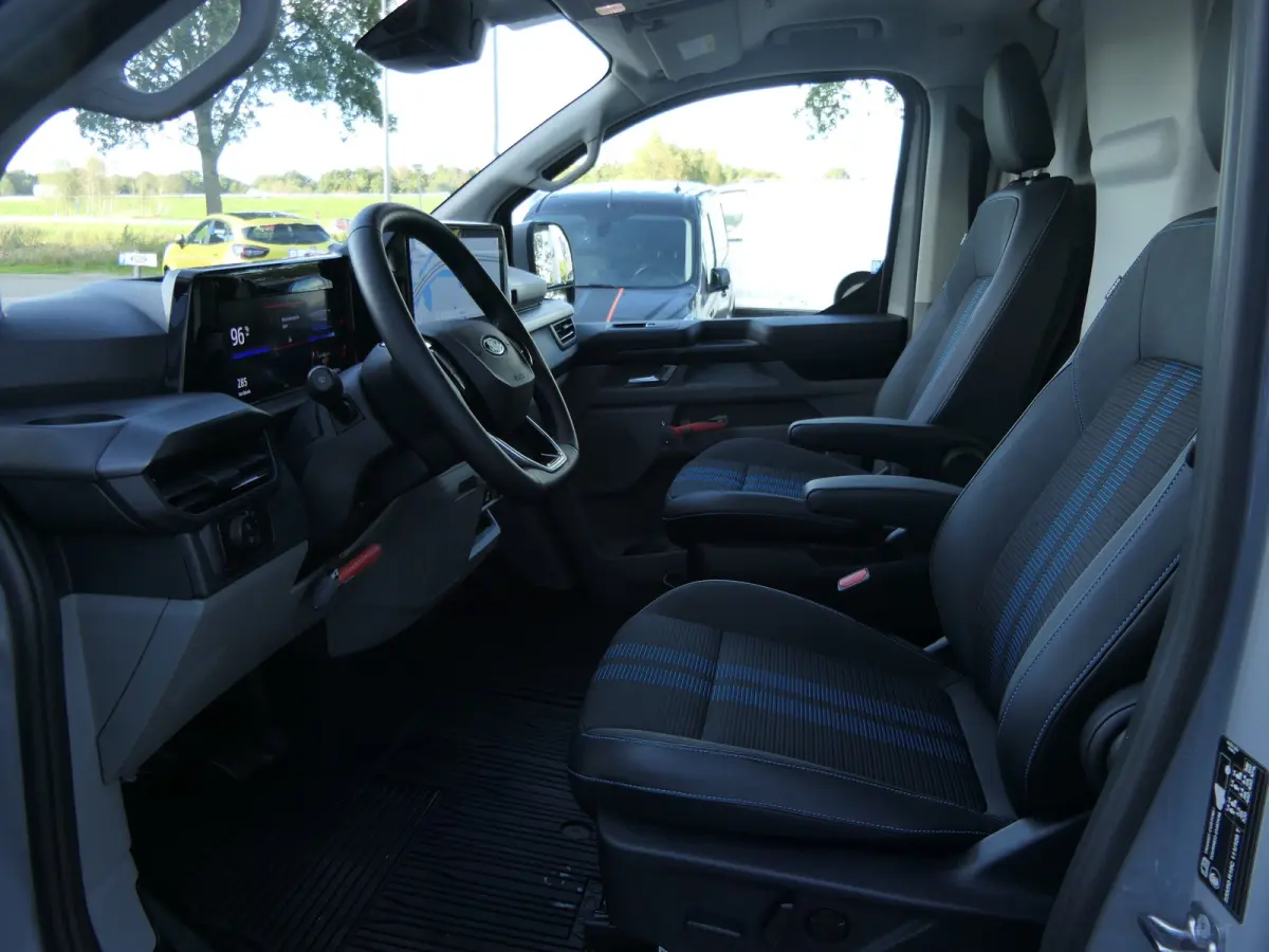 340 L2H1 Sport 71 kWh | Trekhaak | Adaptive Cruise | BLIS | Camera | Stoel/Stuurverwarming | 19 Inch | Adaptive LED