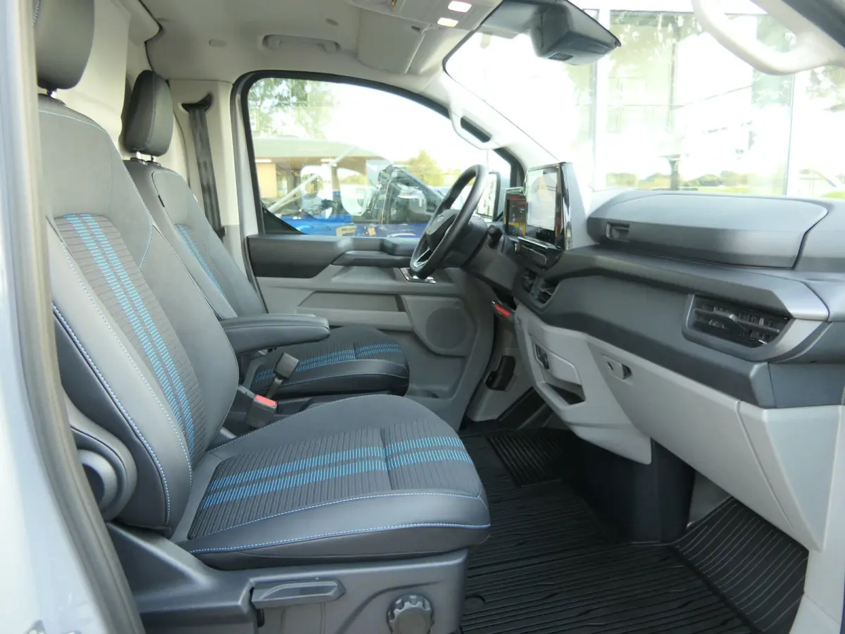 340 L2H1 Sport 71 kWh | Trekhaak | Adaptive Cruise | BLIS | Camera | Stoel/Stuurverwarming | 19 Inch | Adaptive LED