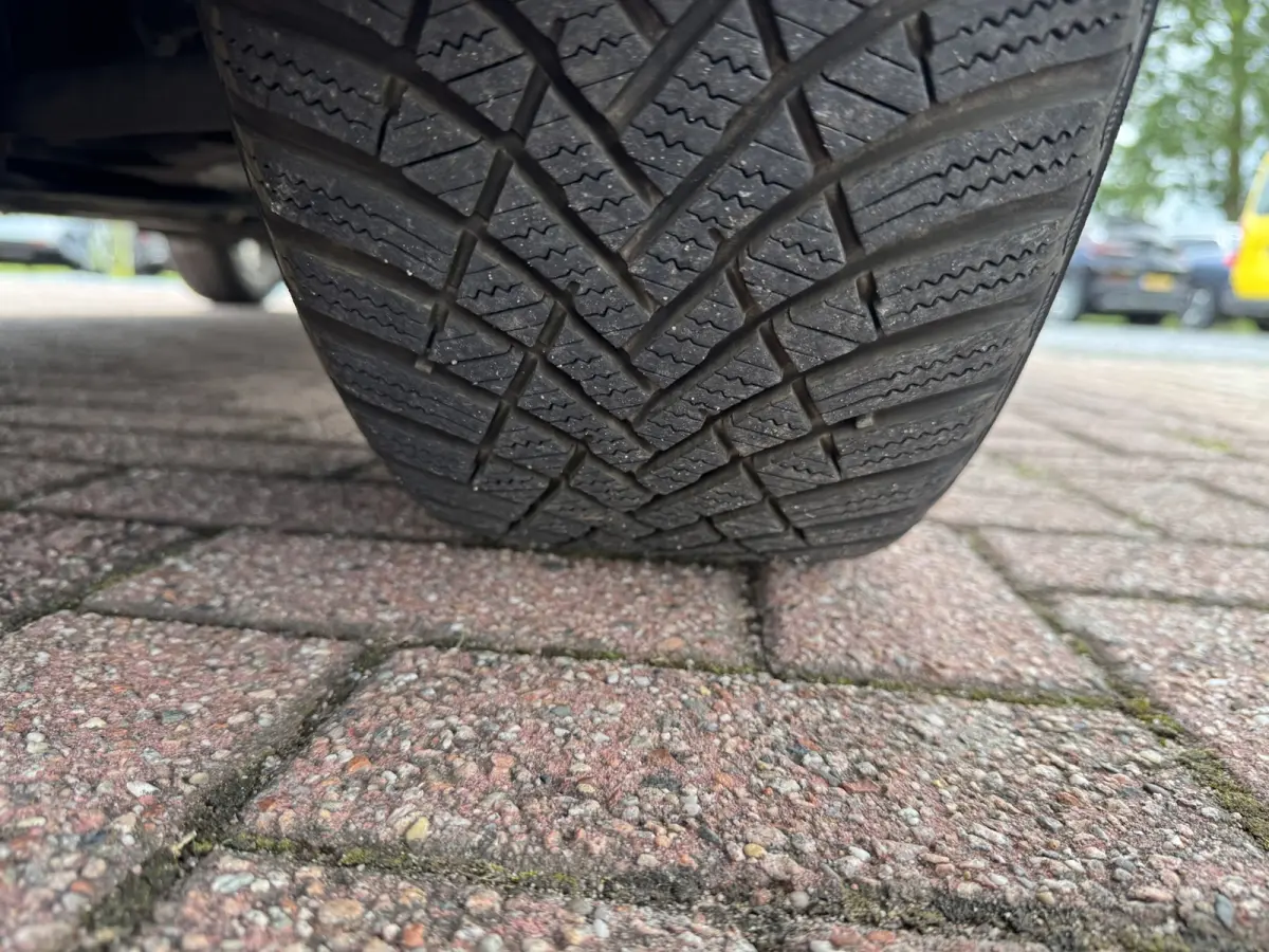 1.0 IG-T N-Connecta, Navi, PDC, Apple Carplay, Camera,