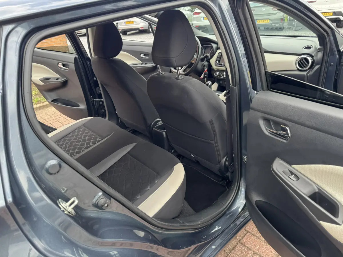 1.0 IG-T N-Connecta, Navi, PDC, Apple Carplay, Camera,