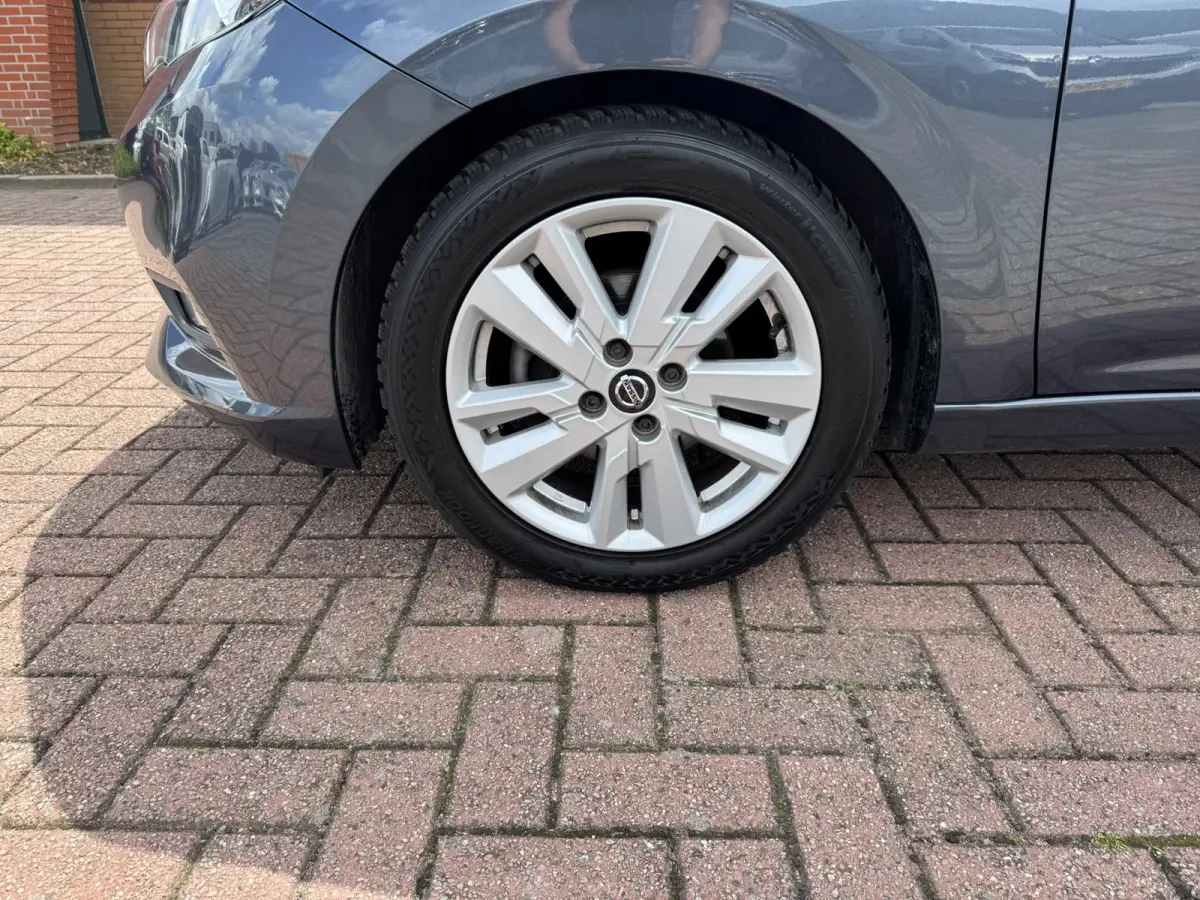1.0 IG-T N-Connecta, Navi, PDC, Apple Carplay, Camera,