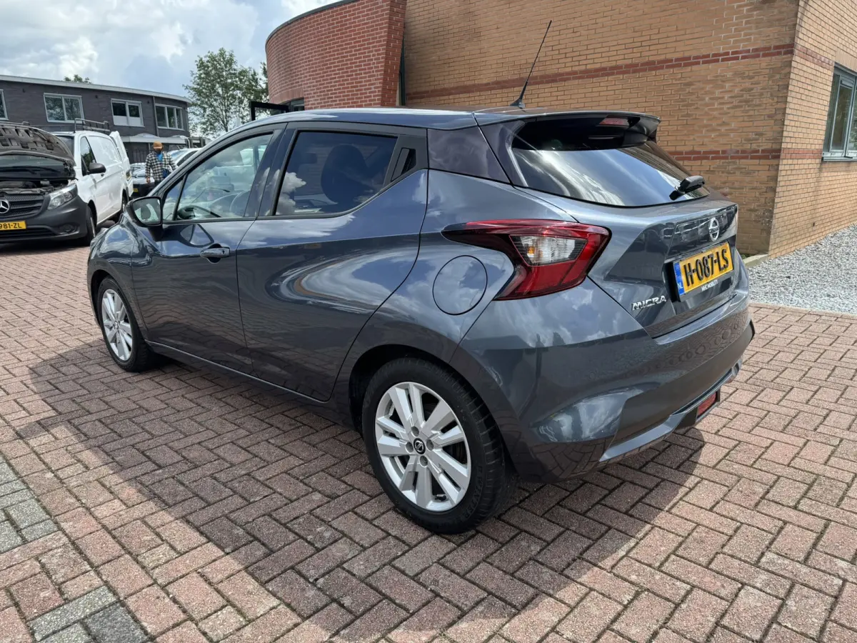 1.0 IG-T N-Connecta, Navi, PDC, Apple Carplay, Camera,