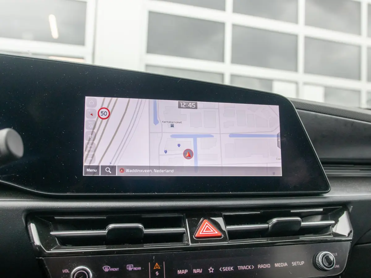 Edition Advanced 64.8 kWh Trekhaak | Leder | Privacy glass | Luxe uitvoering