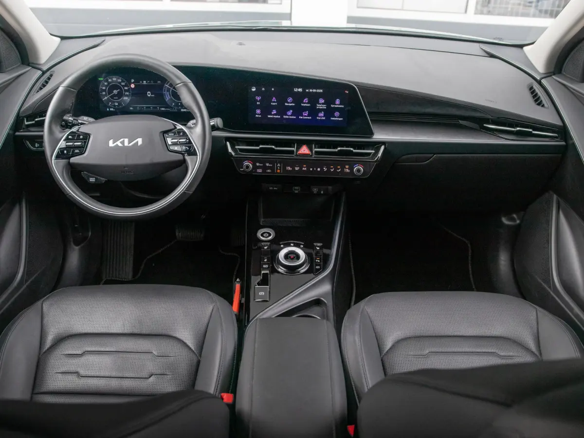 Edition Advanced 64.8 kWh Trekhaak | Leder | Privacy glass | Luxe uitvoering
