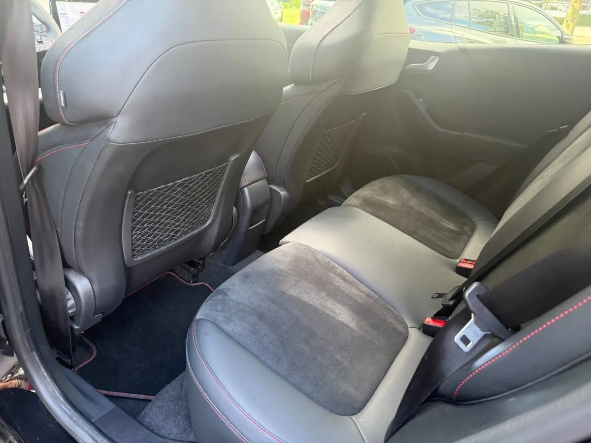 1.5 EcoBoost ST-X Perfor. pack, Panorama, Navi, B&O, BLIS, Winter, Elk klep, etc. etc.
