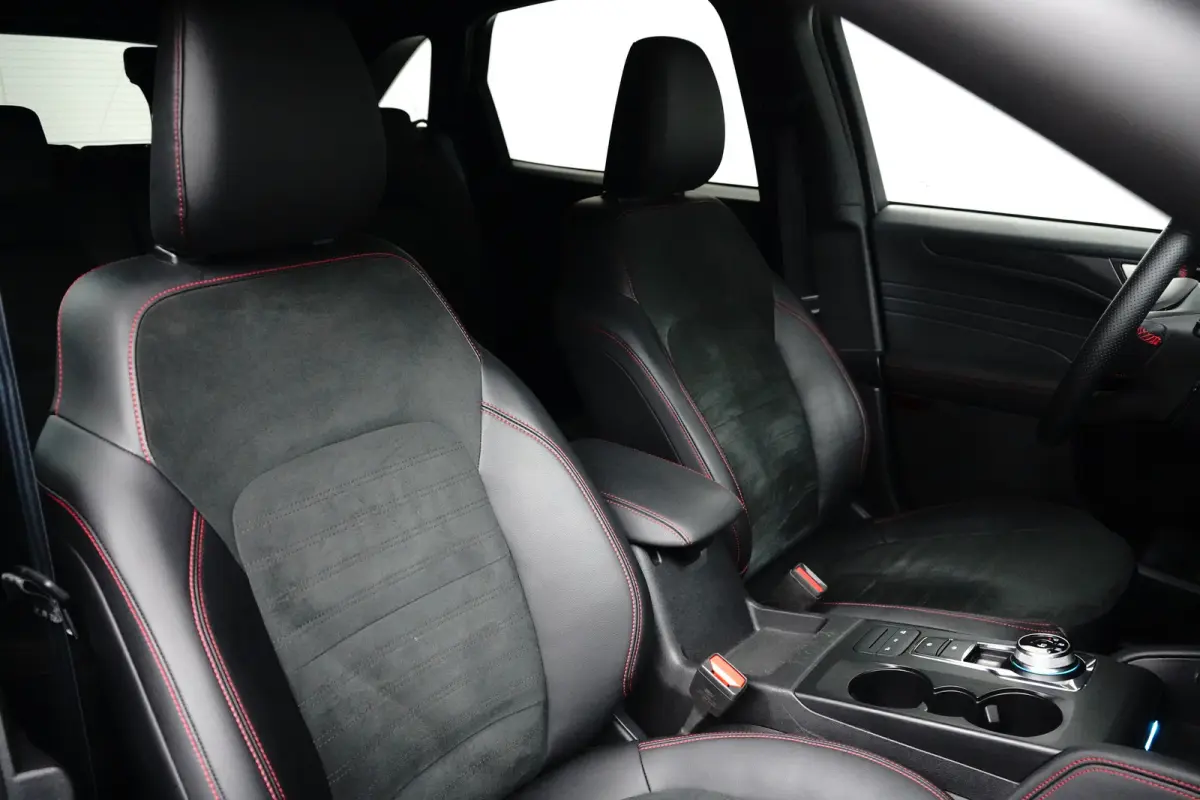 2.5 PHEV ST-Line X | Black Pack | Winter Pakket |