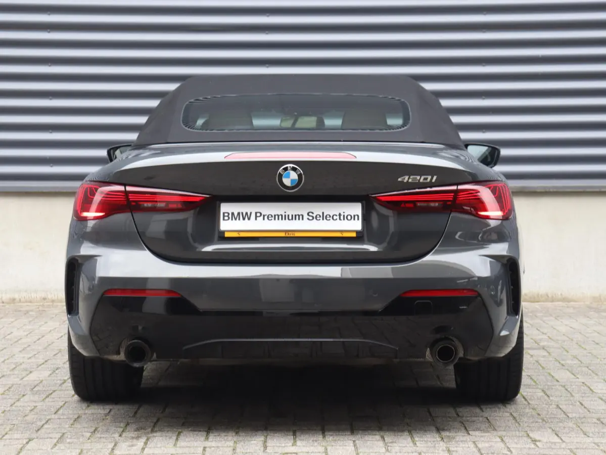 420i | M Sportpakket Pro | Head-Up | Driving Assistant Prof. | Harman Kardon | Parking Assistant Plus | Adaptief M Onderstel | 19'' LMV