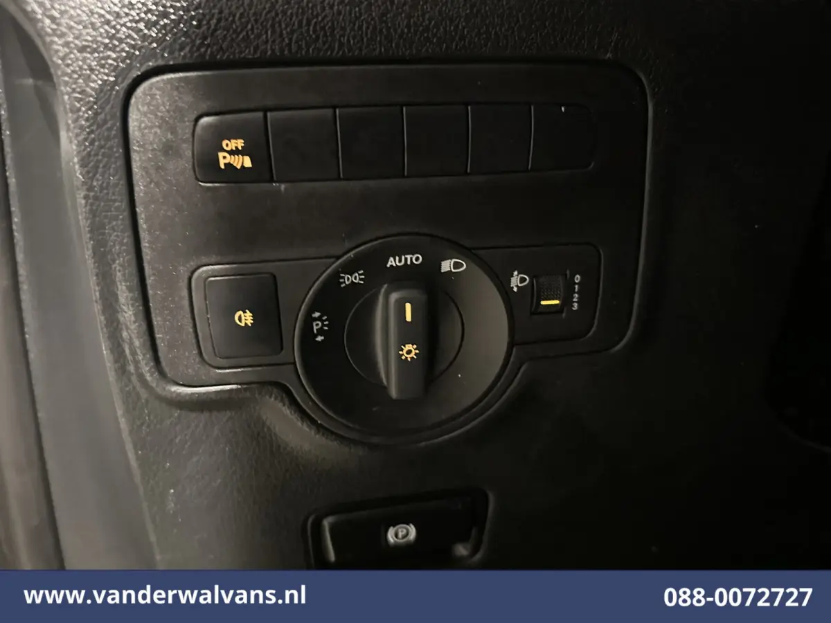 116 CDI 164pk L2H1 Euro6 Airco | Cruisecontrol | Parkeersensoren Stoelverwarming, Bijrijdersbank