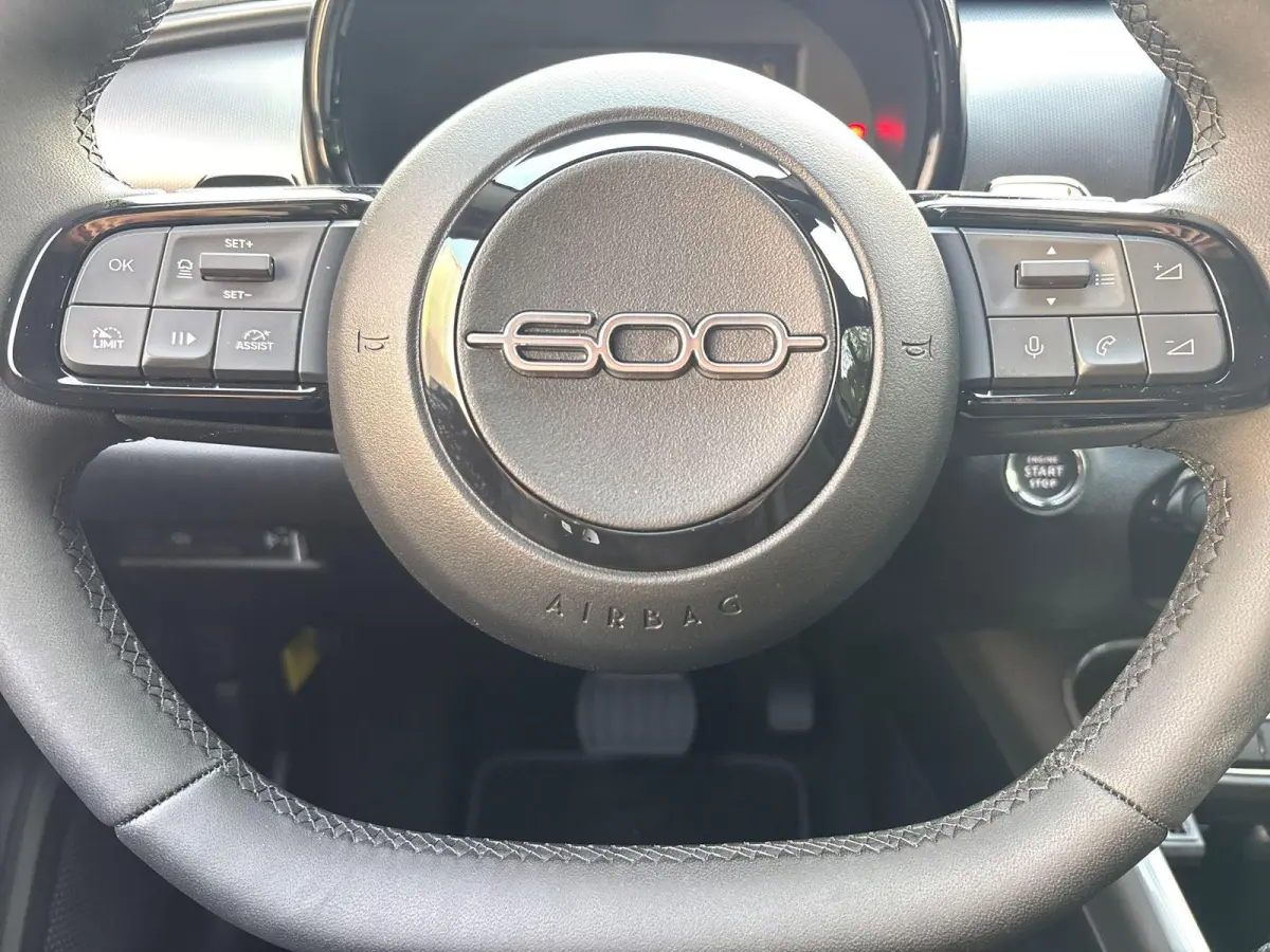 1.2 Hybrid Sport | Navigatie | Parkersensoren Voor + achter | Camera | Climate Control | Cruise Control | 2+6 jaar Speciale Garantie!
