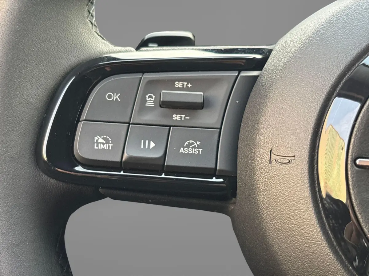 1.2 Hybrid Sport | Navigatie | Parkersensoren Voor + achter | Camera | Climate Control | Cruise Control | 2+6 jaar Speciale Garantie!