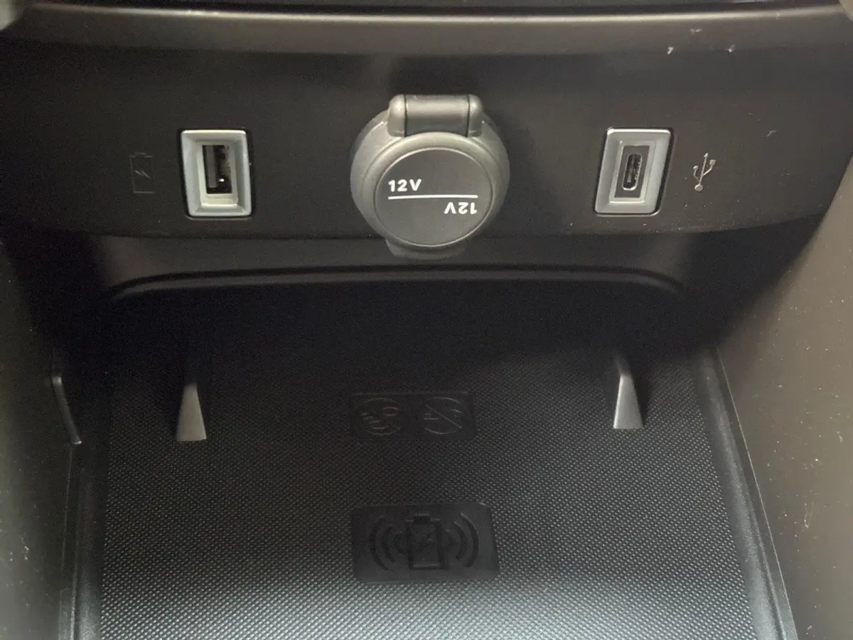 1.2 Hybrid Sport | Navigatie | Parkersensoren Voor + achter | Camera | Climate Control | Cruise Control | 2+6 jaar Speciale Garantie!