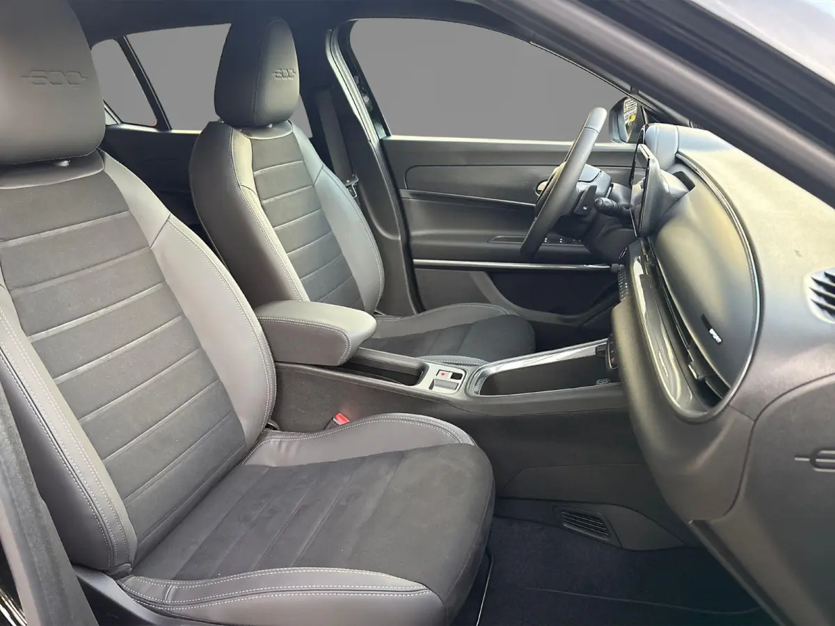 1.2 Hybrid Sport | Navigatie | Parkersensoren Voor + achter | Camera | Climate Control | Cruise Control | 2+6 jaar Speciale Garantie!