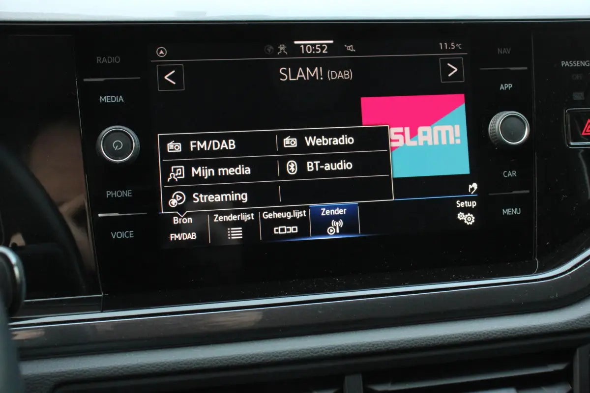 1.0 TSI 110 pk DSG Highline Navigatie Apple Carplay/Android Auto Adaptieve Cruise Control Parkeersensoren Stoelverwarming Privacy Glass Climatronic
