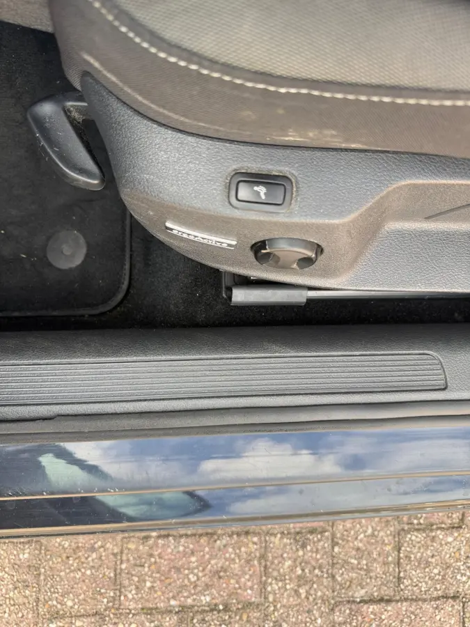 1.0 TSI Highline Digital Dash Trekhaak Alcantara Massage!