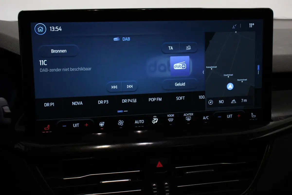 1.0 ST Line X 125 Pk Automaat Panoramadak Navigatie Camera Lane/Side Assist Adaptive Cruise Control Apple Carplay/Android Auto Stoelverwarming Automaat Extra Getint Glas
