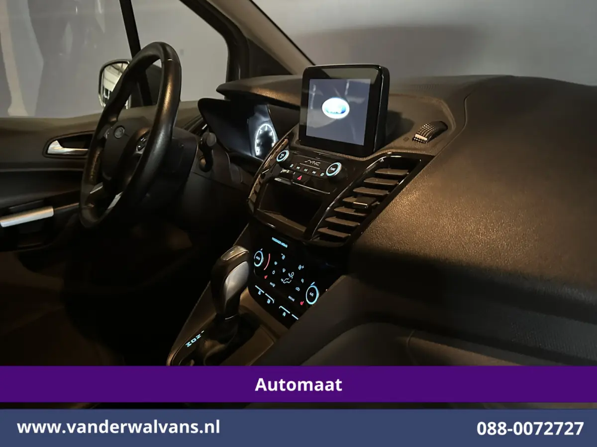 1.5 EcoBlue 100pk Automaat L2H1 Euro6 Airco | Camera | Navigatie | LM Velgen | LED | Apple Carplay Cruisecontrol, Stoelverwarming, Verwarmde voorruit, 1390kg Trekhaak, Parkeersensoren