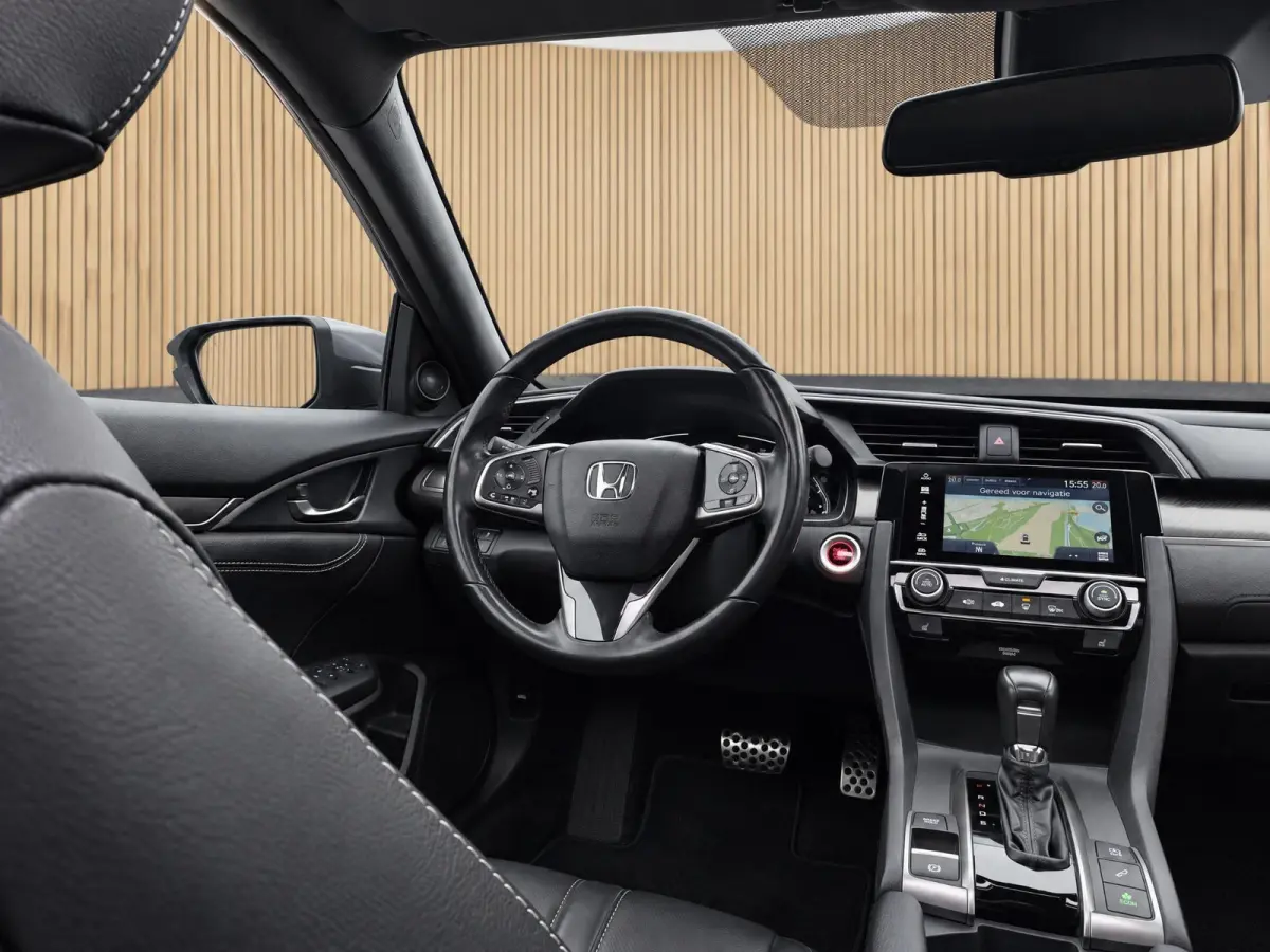 1.0 i-VTEC Premium |Pano |Stoelverw. |Leder |Camera